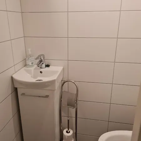 Privat In Shared 3 Manglerud *